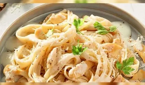 طرز تهیه فتوچی با سبزیجات