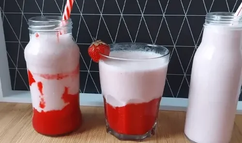 طرز تهیه شیک توت فرنگی