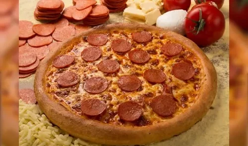 طرز تهیه پیتزا پپرونی (پیتزا ایتالیایی خانگی)