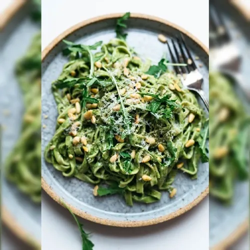 طرز تهیه پاستا پستو با سس پستو