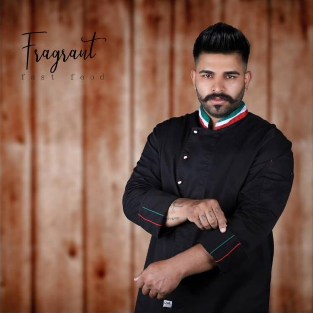 حمید رستم خانی