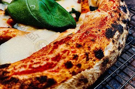 دوره تخصصی پیتزا اردیبهشت ۱۴۰۲