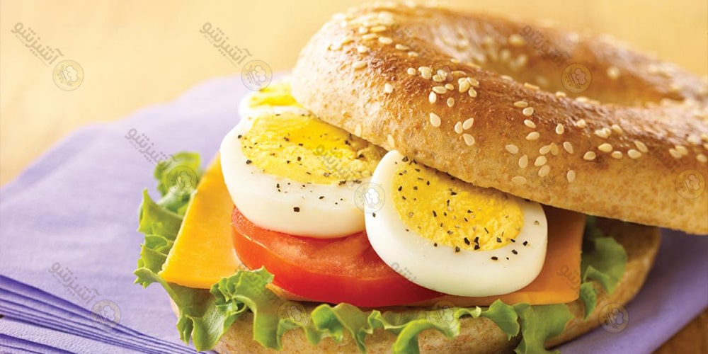 ساندویچ تخم مرغ، یک غذای ساده و مقوی