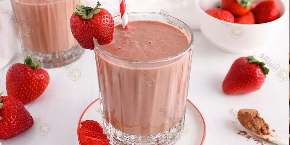 طرز تهیه شیک نوتلا توت فرنگی