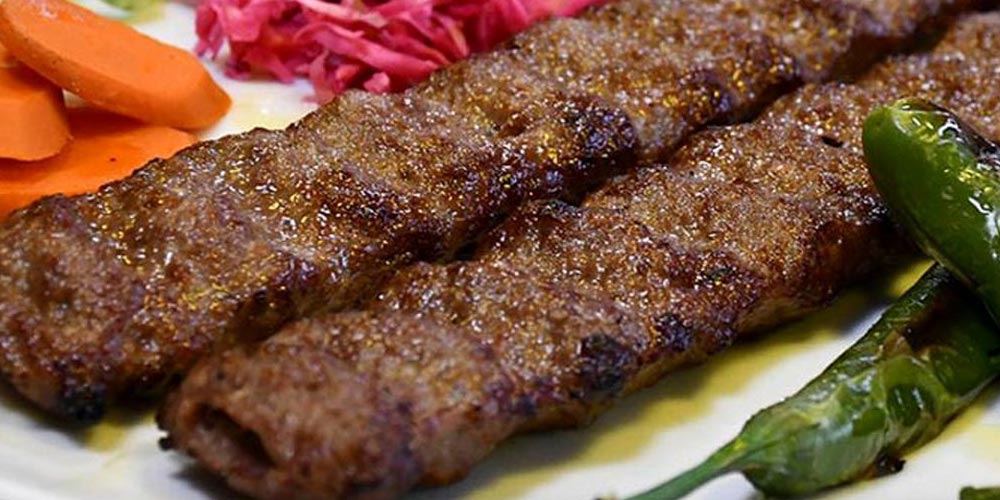 کباب کوبیده، پرطرفدارترین از انواع کباب های ایرانی