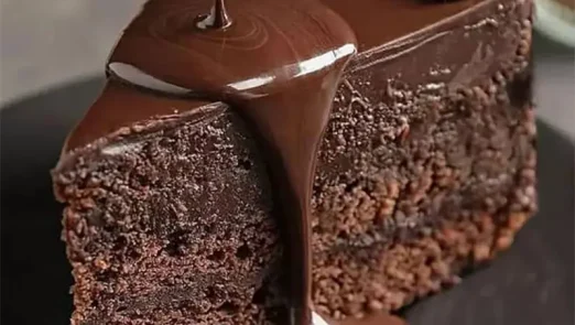 آشنایی با ۱۲تا از معروف‌ترین دسرهای شکلاتی