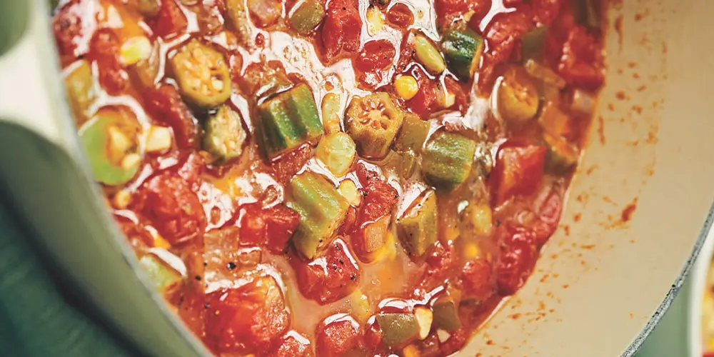 سوپ بامیه یک سوپ تابستانی خوشمزه