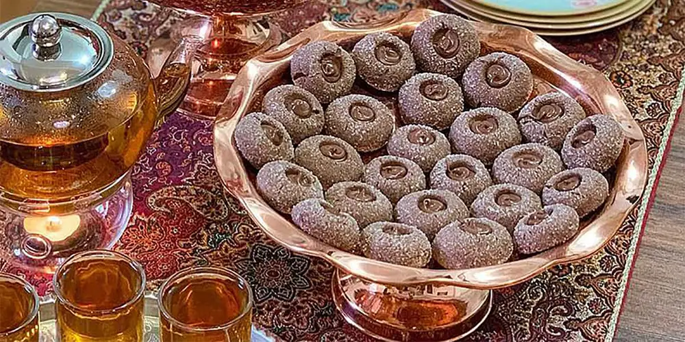 شیرینی عید خانگی الماسی