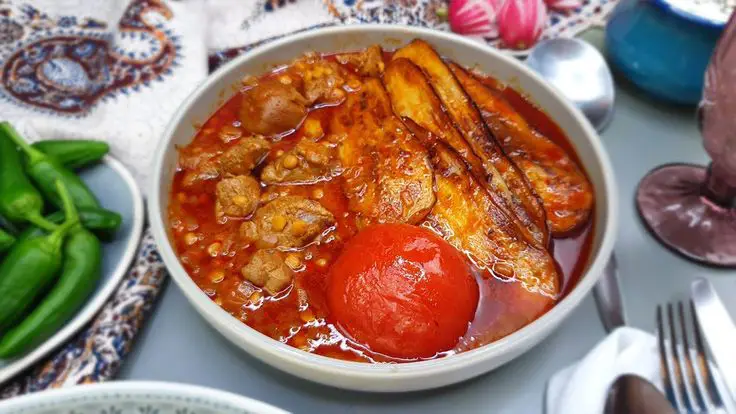 ارزش غذایی قیمه بادمجان