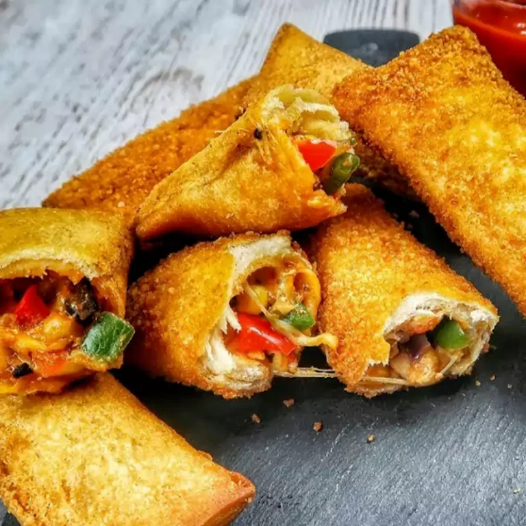 طرز تهیه اسپرینگ رول مرغ به ۴ روش + تصویر و نکات مهم